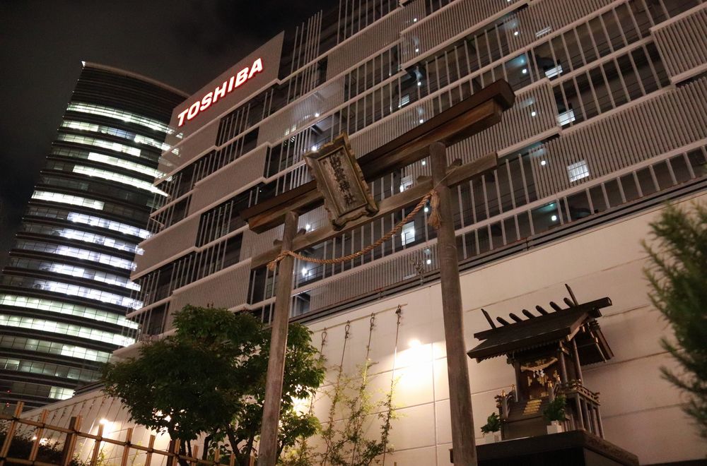 熱門(mén)商區里也能參拜神靈？出云神社與東芝的不解之緣